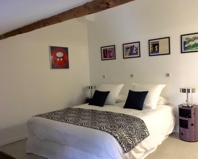 Hotel Les Terres Chaponost Zewnętrze zdjęcie